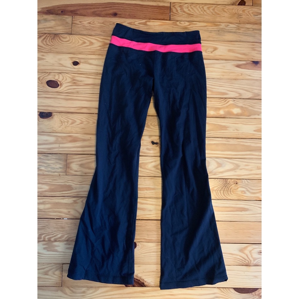 Lulu lemon yoga pants